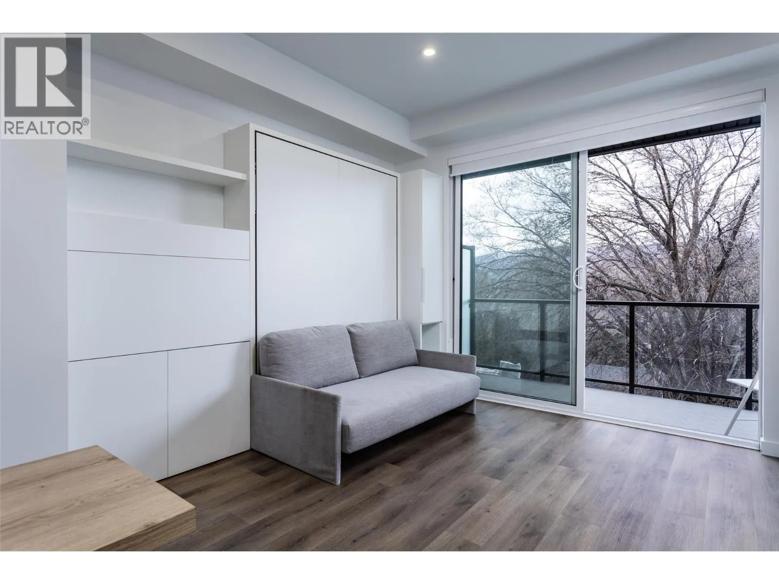 1274 Devonshire Avenue Unit# 307 Lot# 32