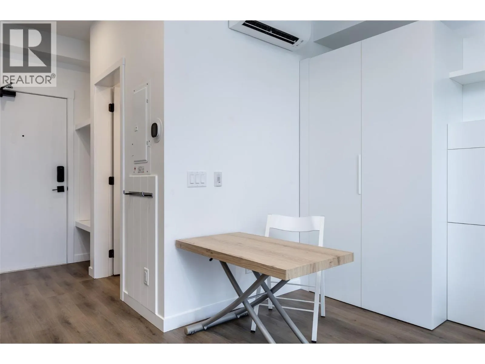 1274 Devonshire Avenue Unit# 307 Lot# 32