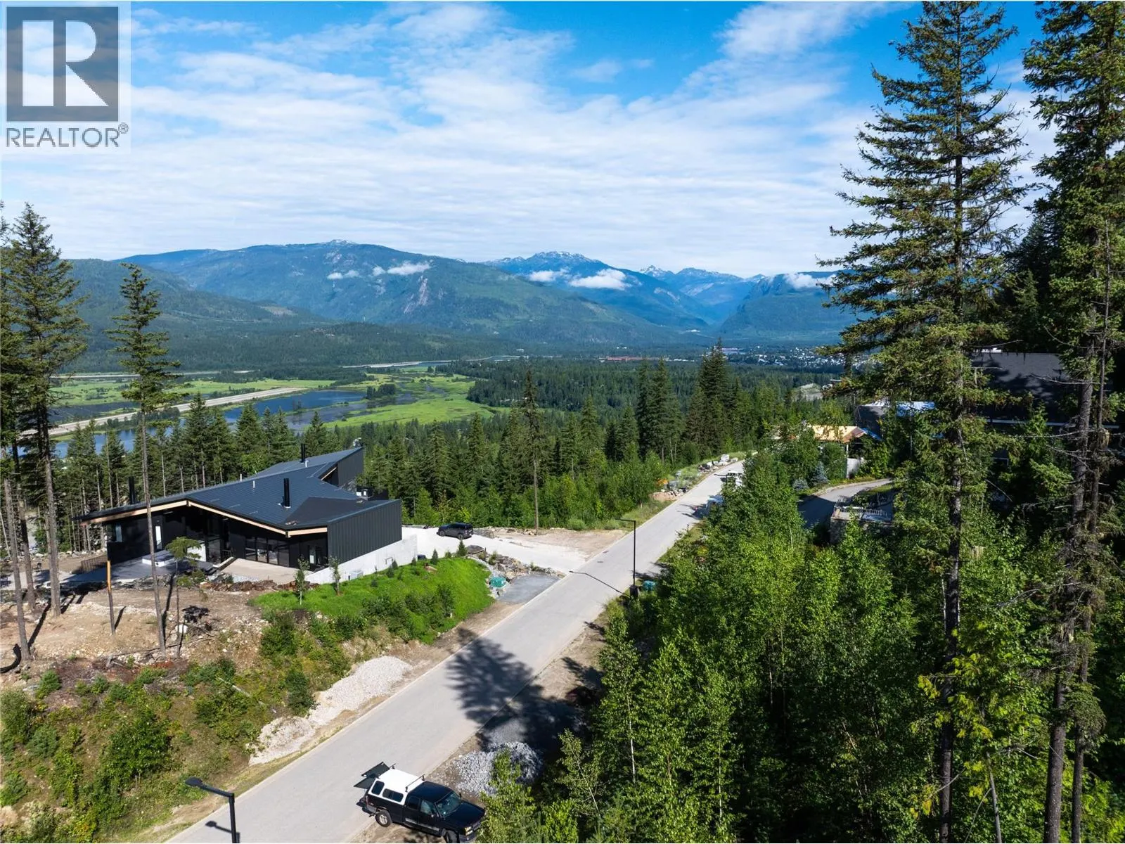 2465 Monashee Court Unit# 14