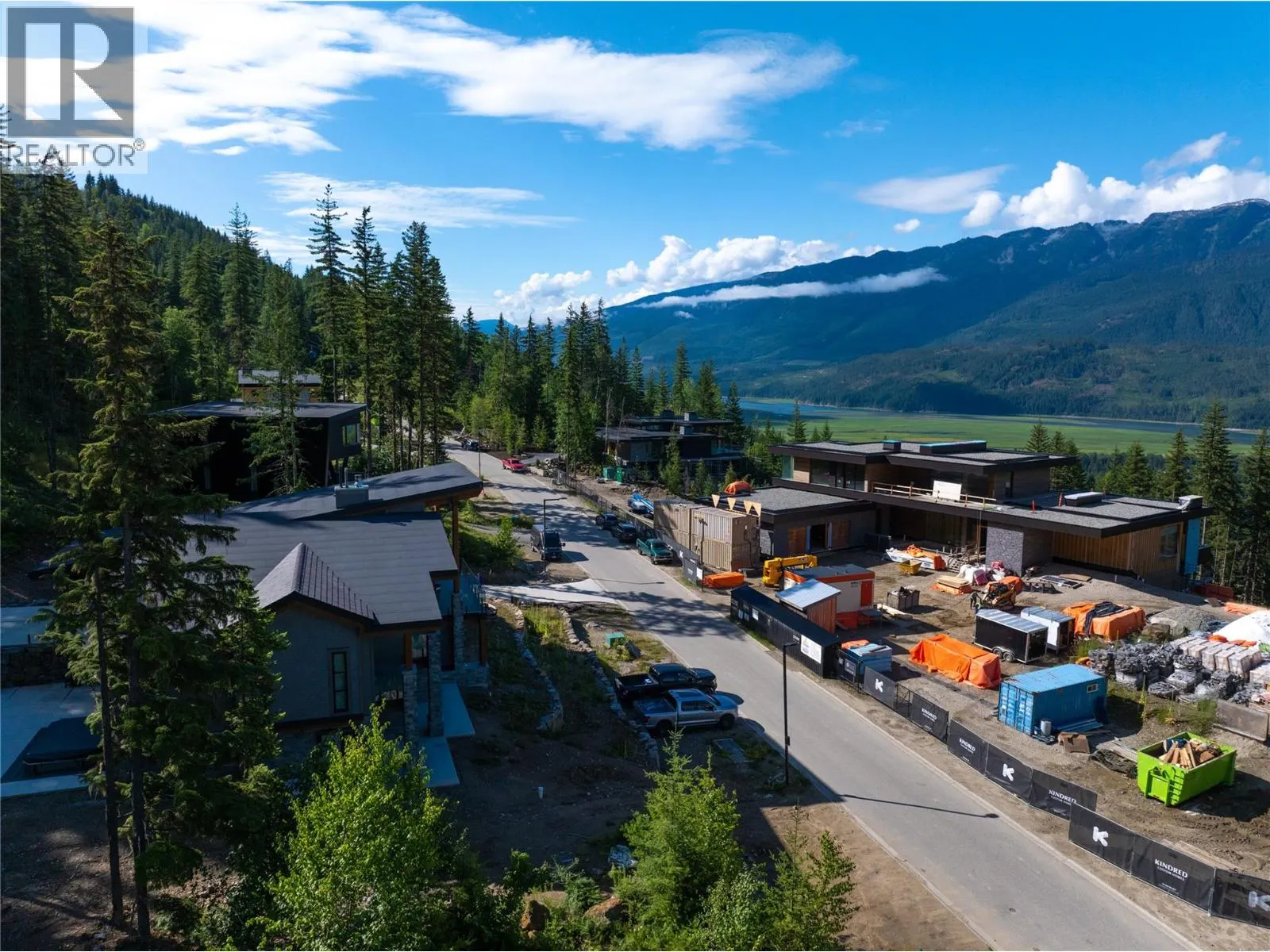 2465 Monashee Court Unit# 14