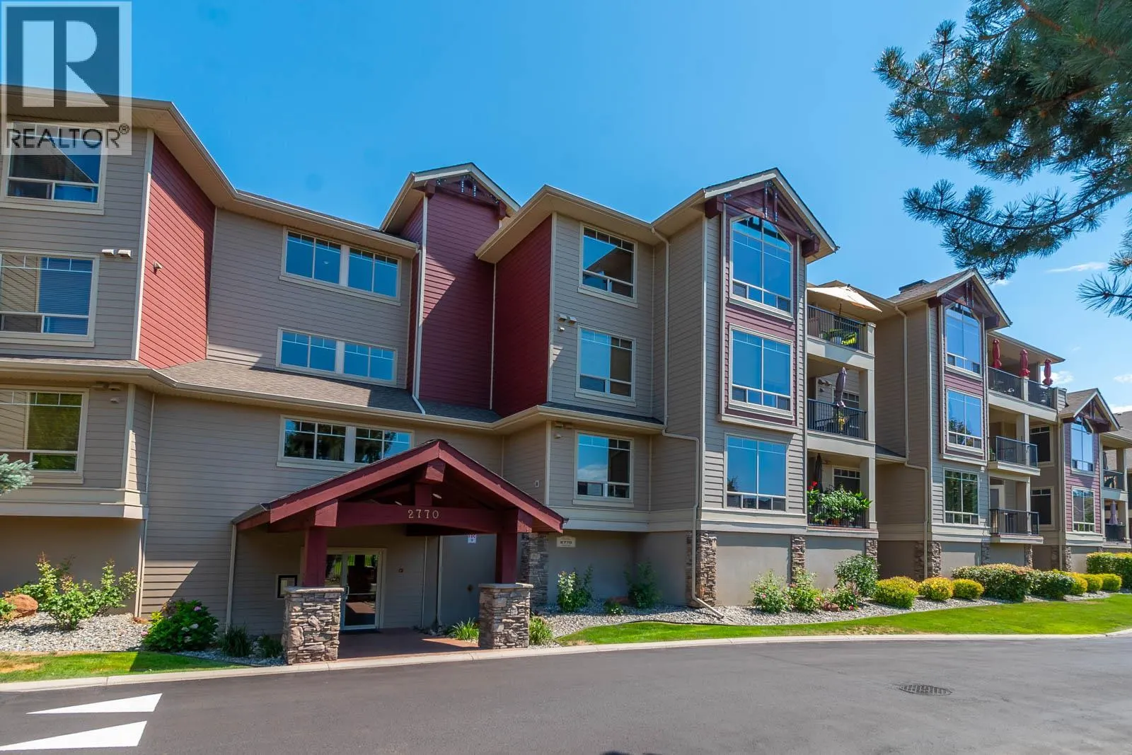 2770 Auburn Road Unit# 206