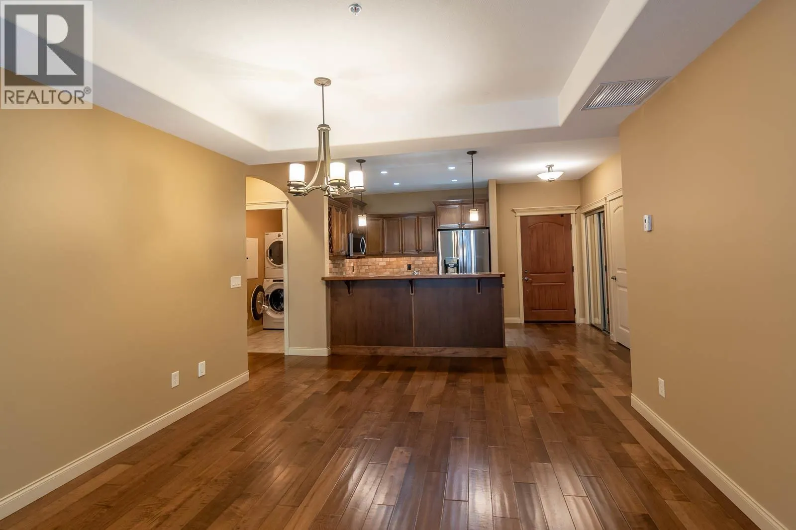 2770 Auburn Road Unit# 206