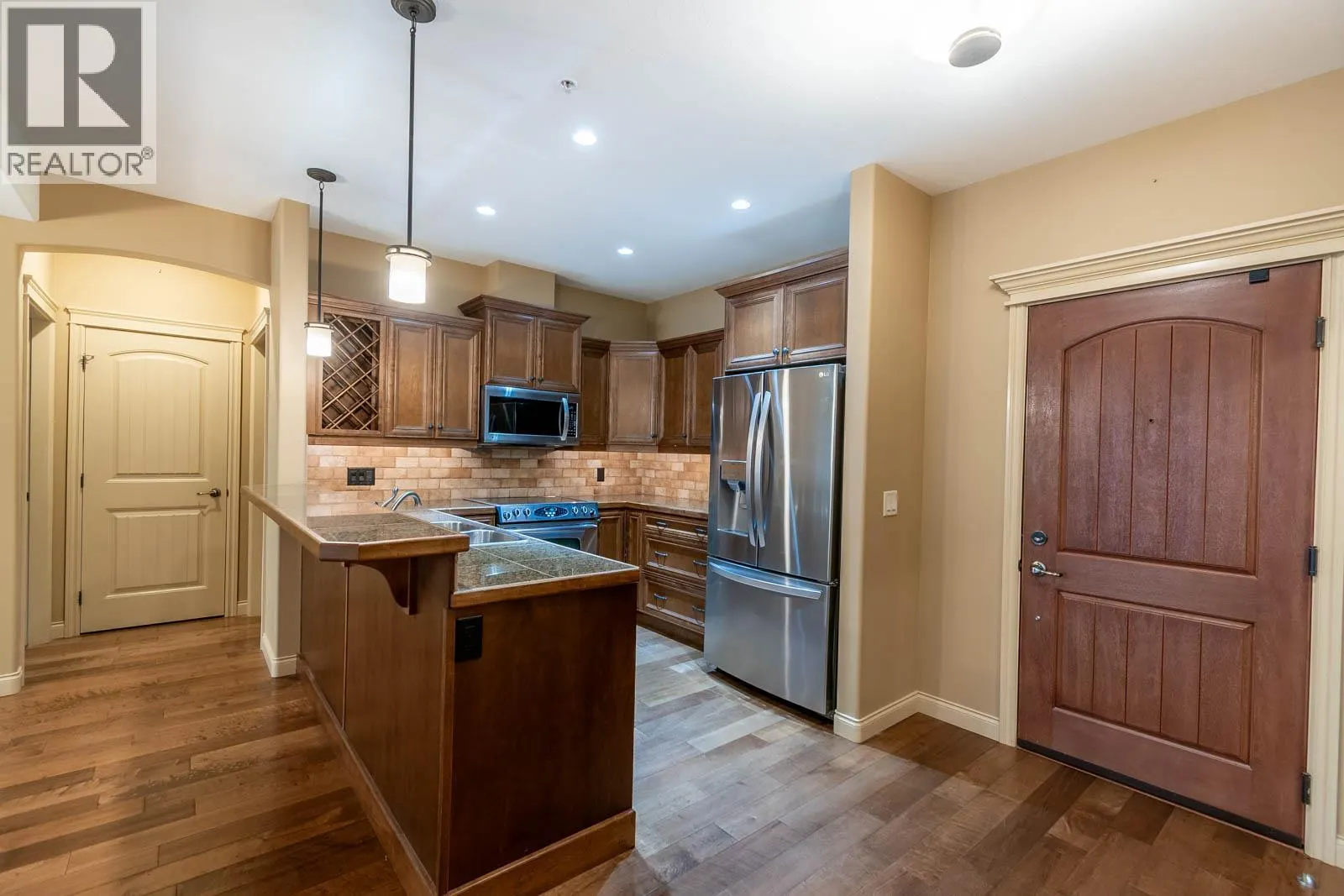 2770 Auburn Road Unit# 206