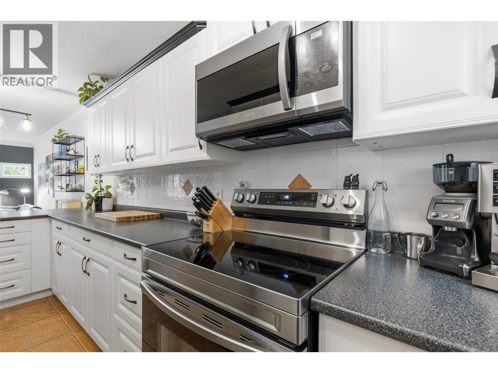 3135 Walnut Street Unit# 2