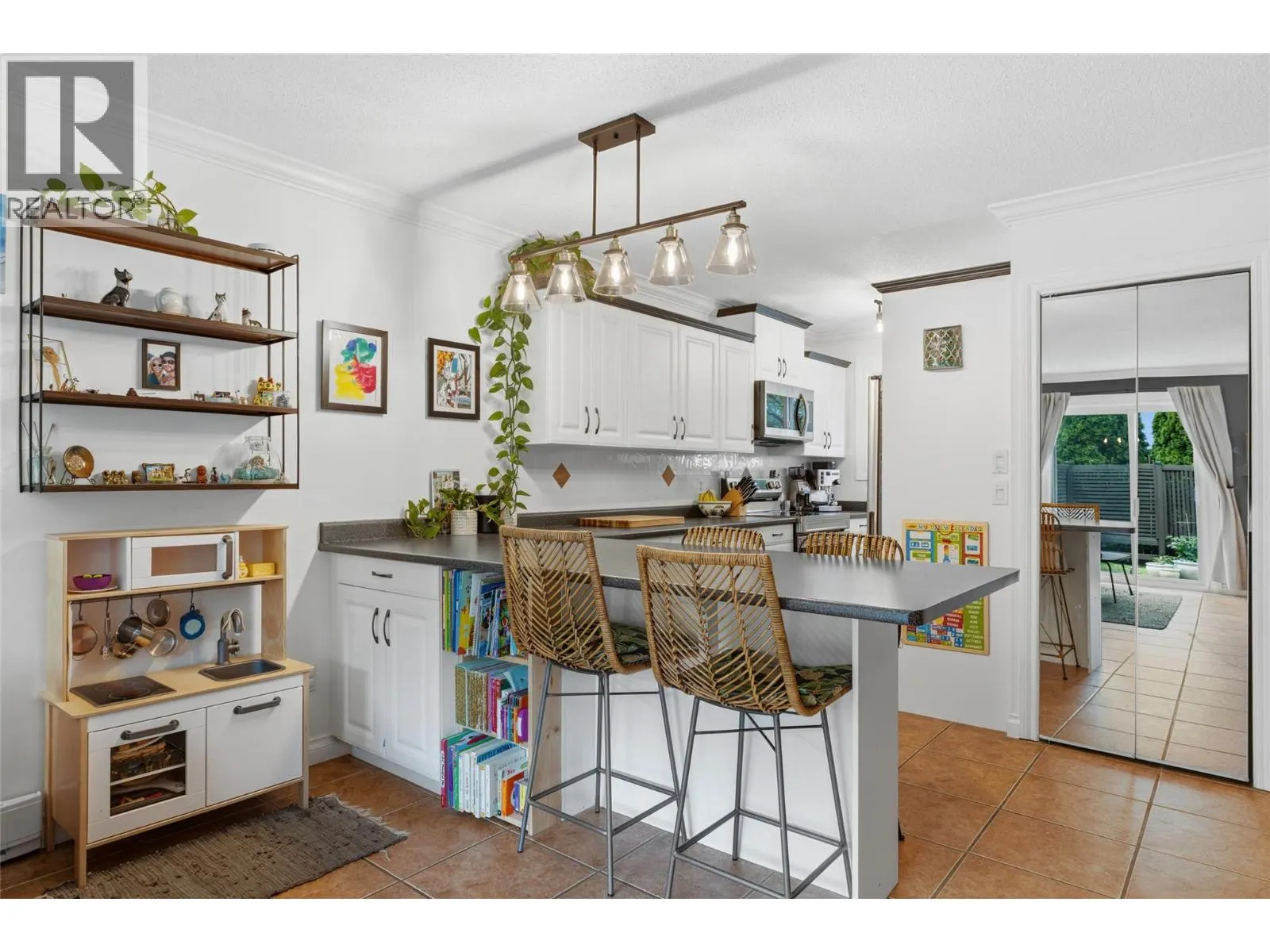 3135 Walnut Street Unit# 2