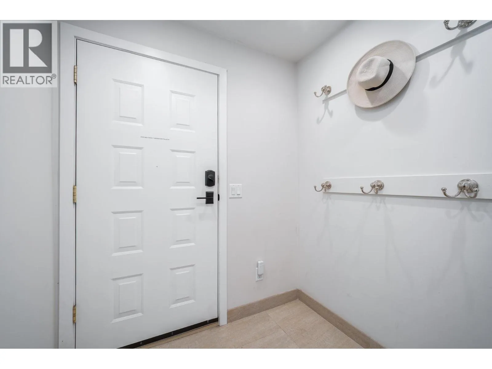 2900 Abbott Street Unit# 309
