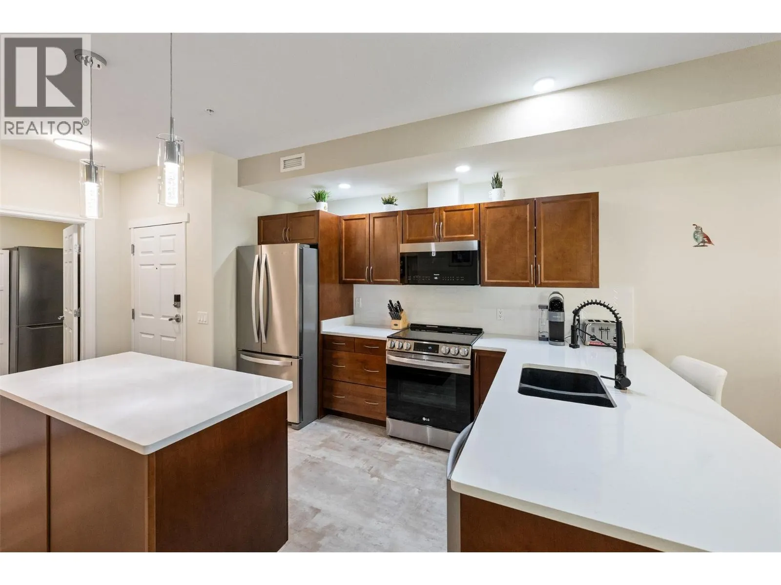 921 SPILLWAY Road Unit# 107B