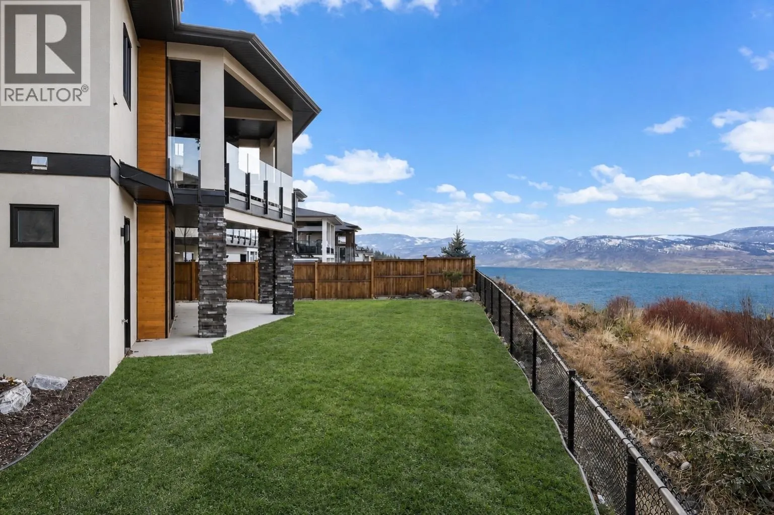5624 Mountainside Drive
