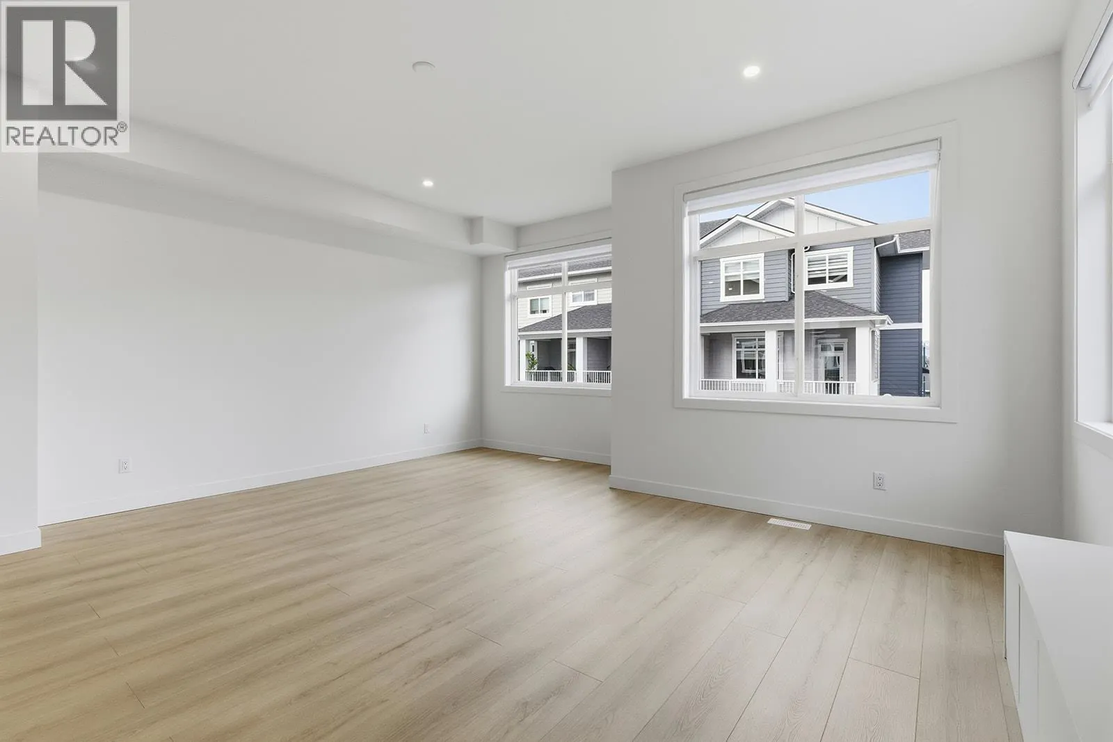 5300 Main Street Unit# 115