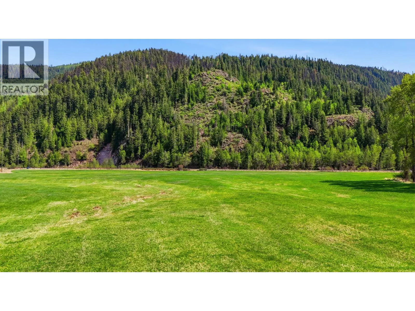 000 Lumby Mabel lake Road
