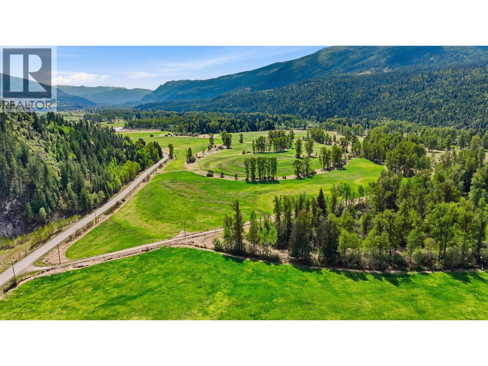 000 Lumby Mabel lake Road