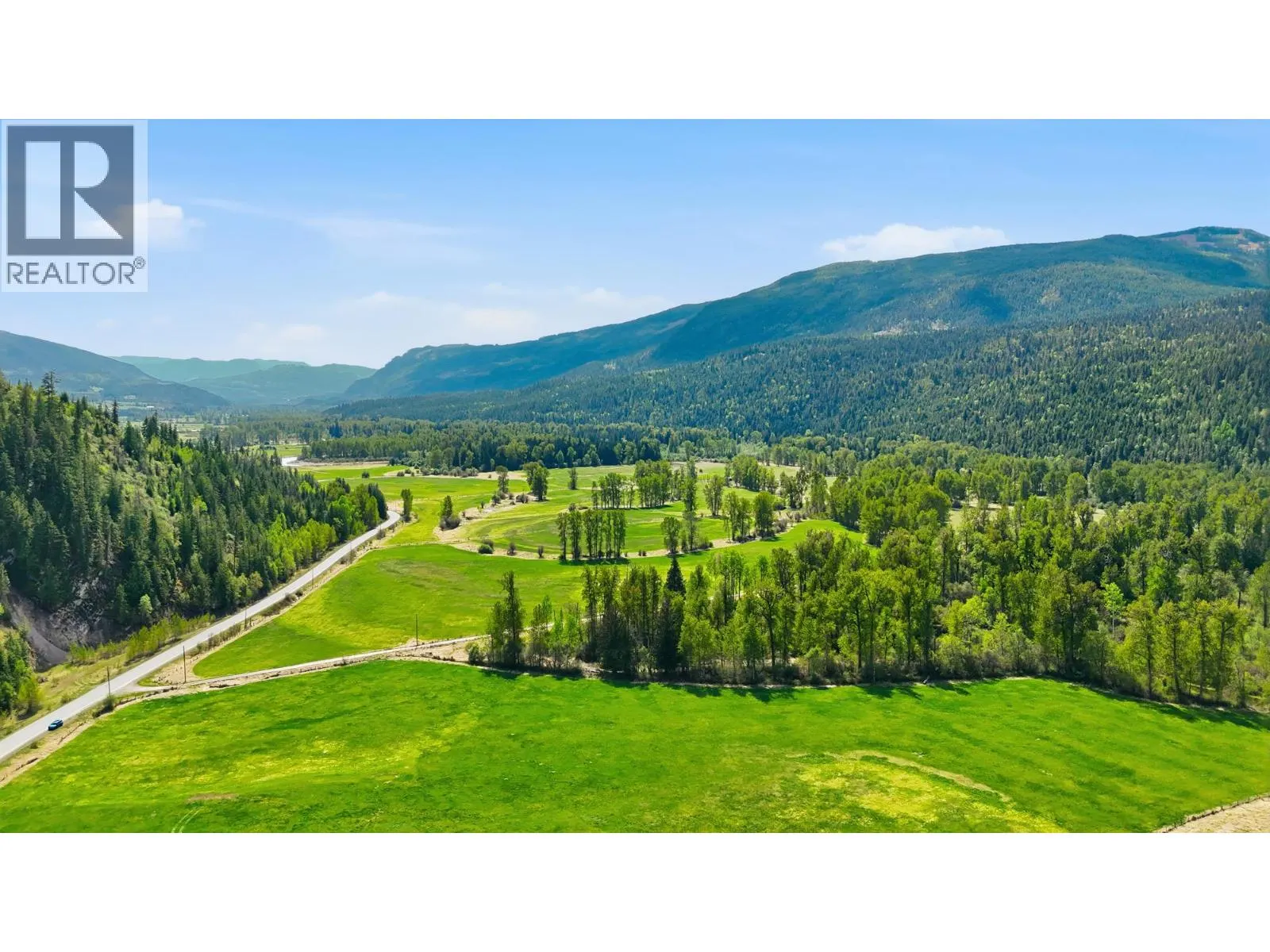 000 Lumby Mabel lake Road