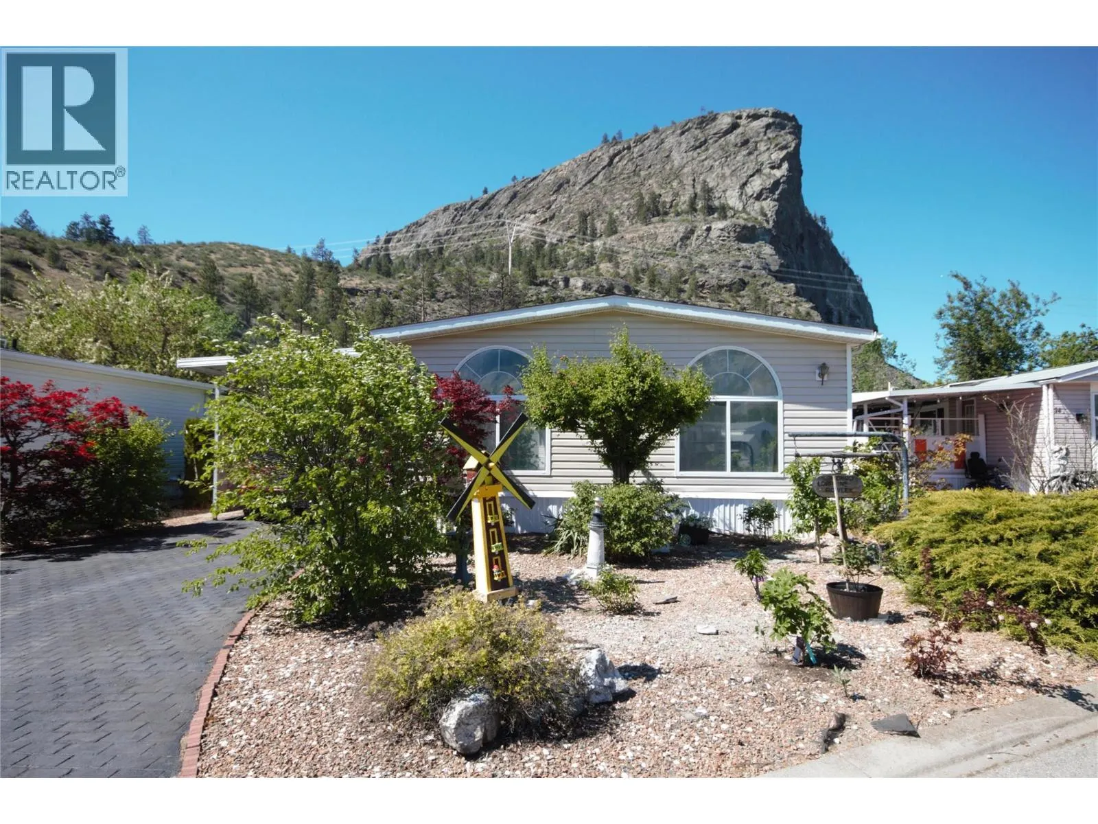 8598 Highway 97 Unit# 15