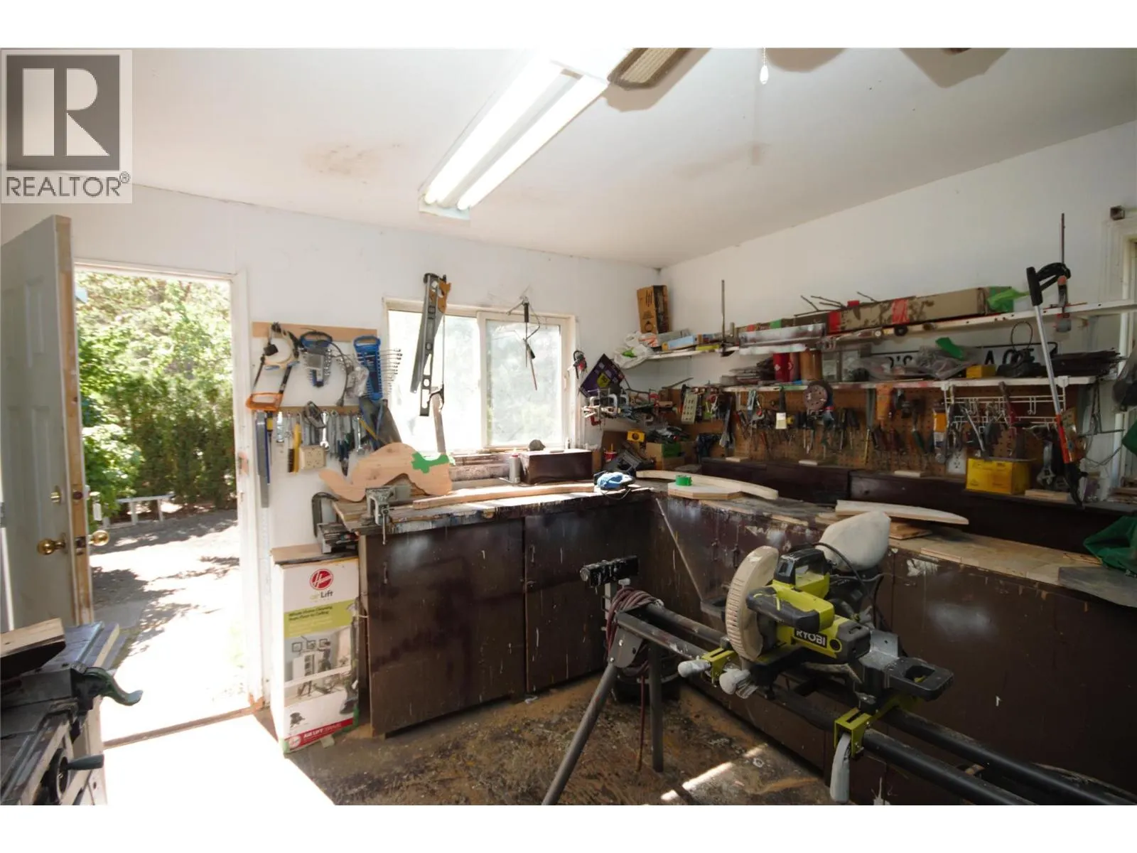 8598 Highway 97 Unit# 15