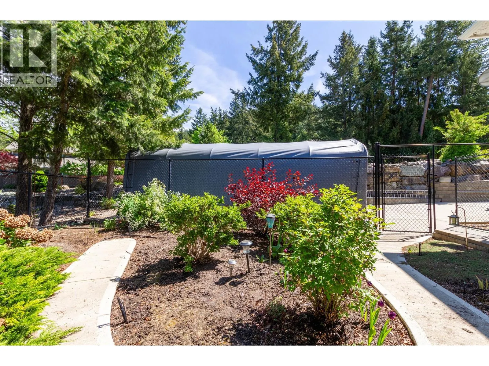 35 Peregrine Way