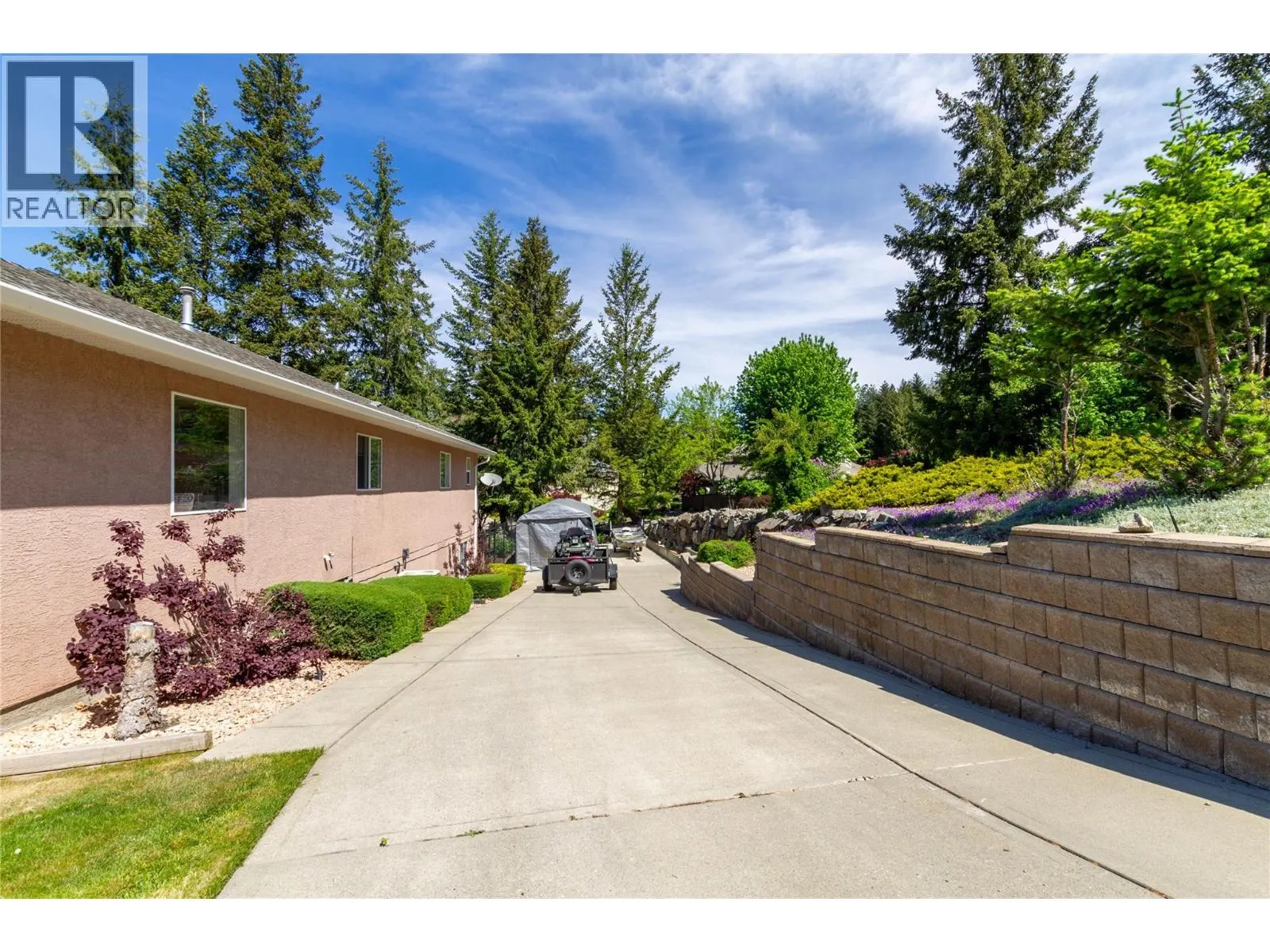 35 Peregrine Way