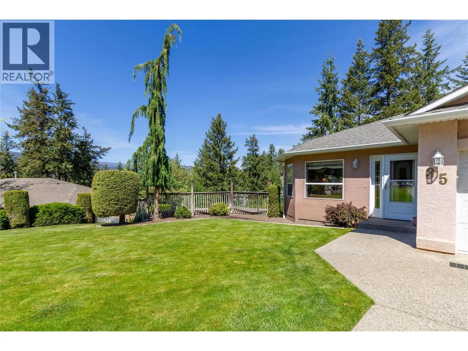 35 Peregrine Way