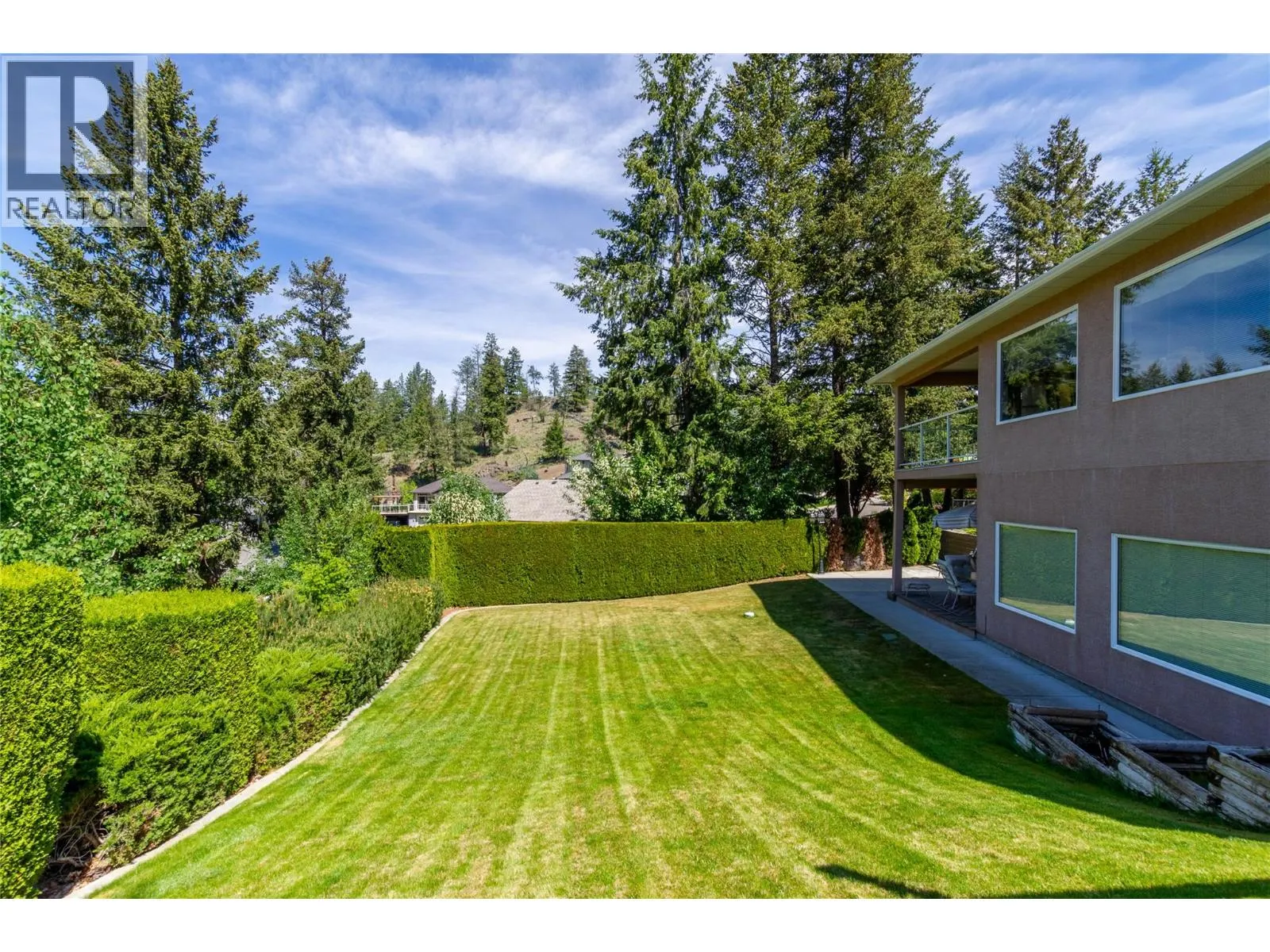 35 Peregrine Way