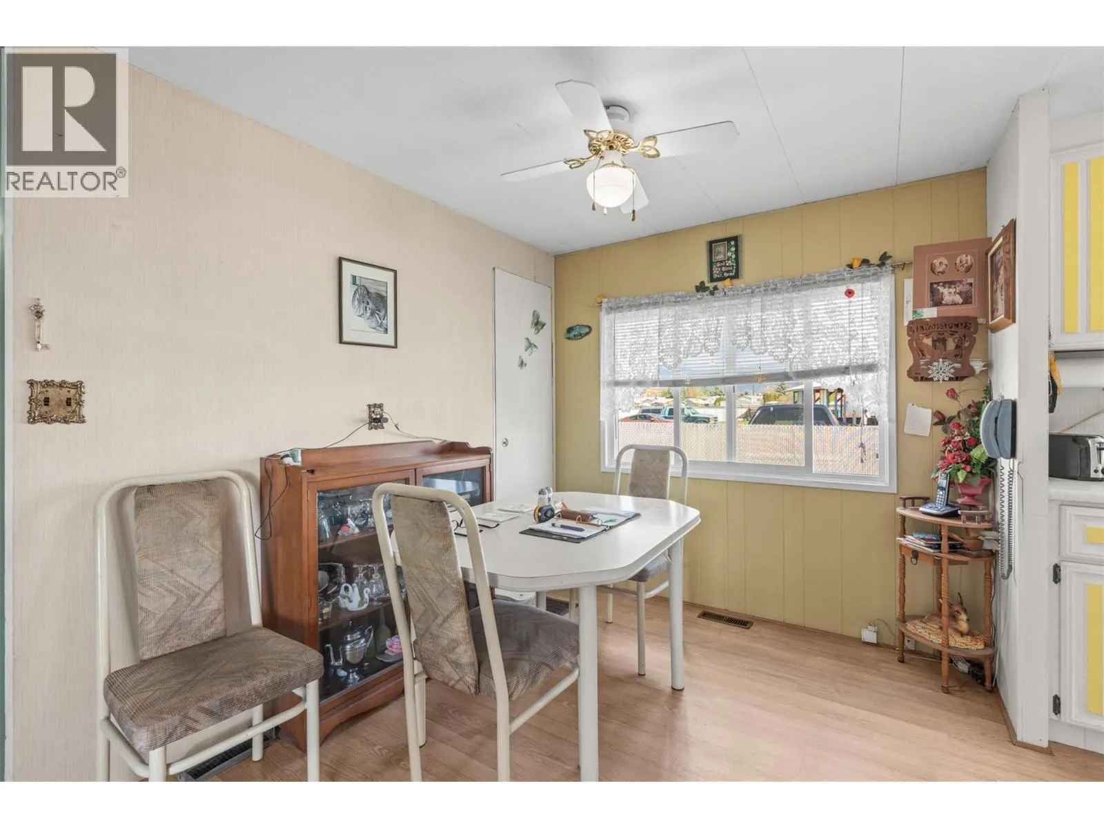 2727 Lakeshore Road Unit# 36