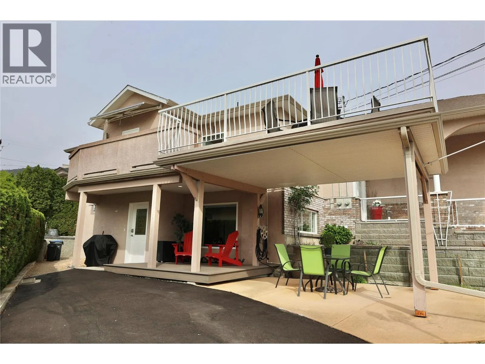18 Magnolia Place