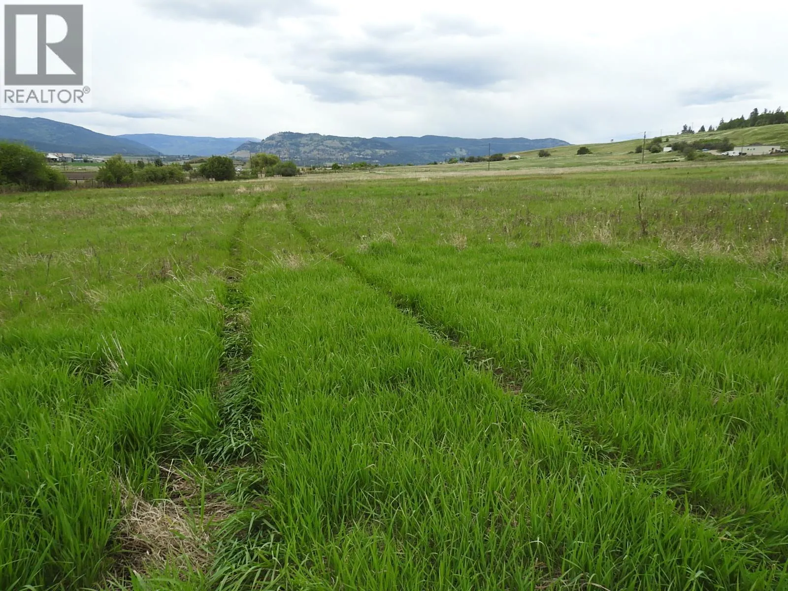 183 L & A Cross Road