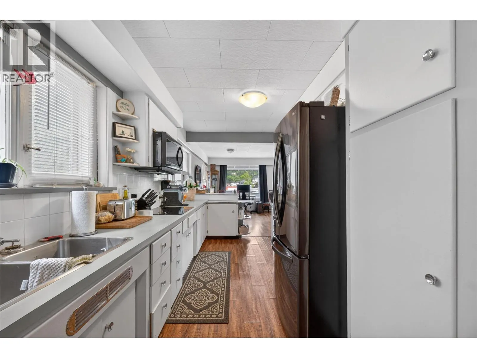 81 Hudson Avenue NE