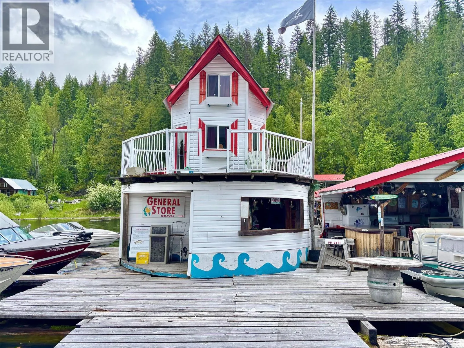 3614 Lumby Mabel Lake Road