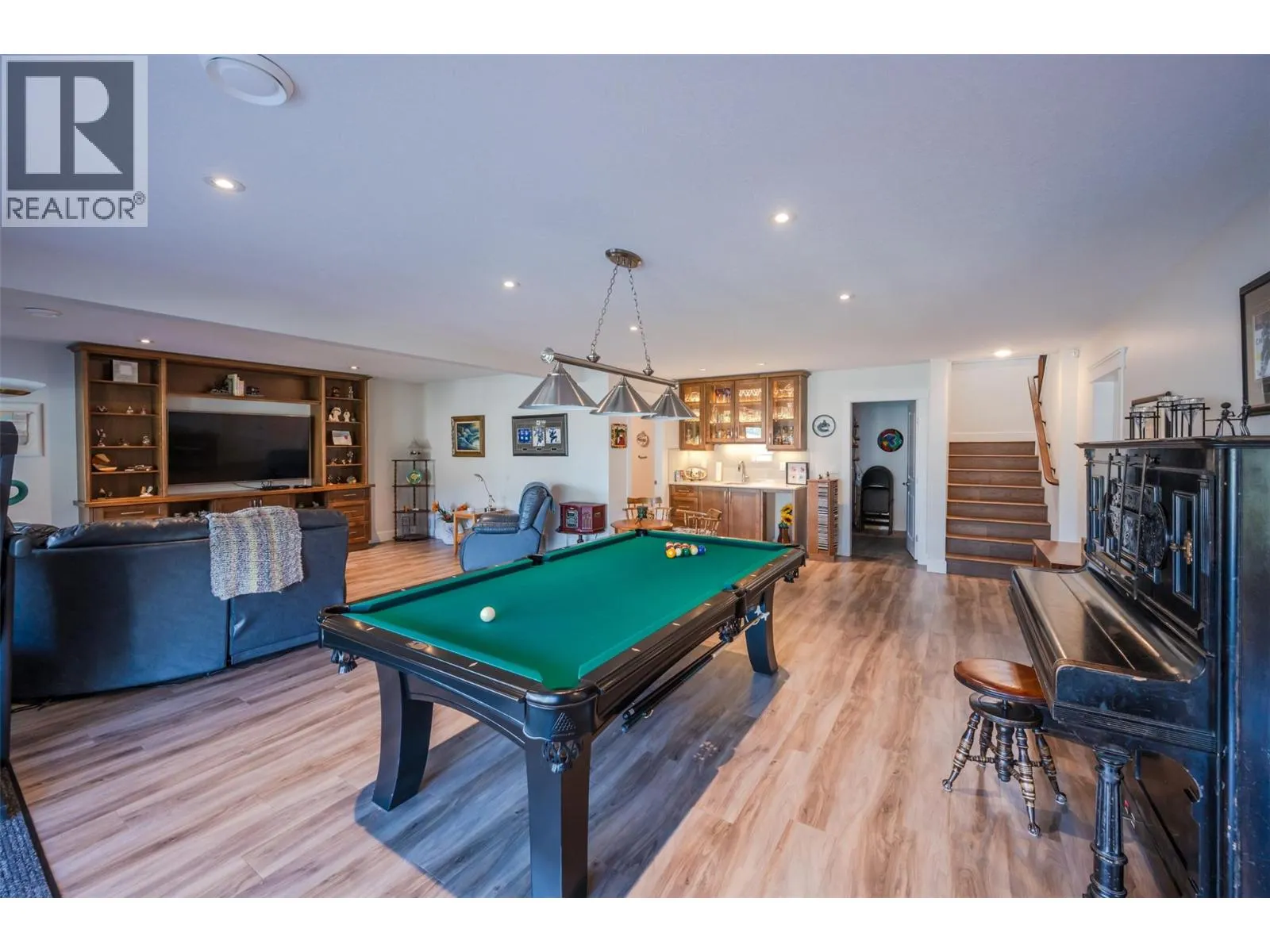 4400 McLean Creek Road Unit# 145