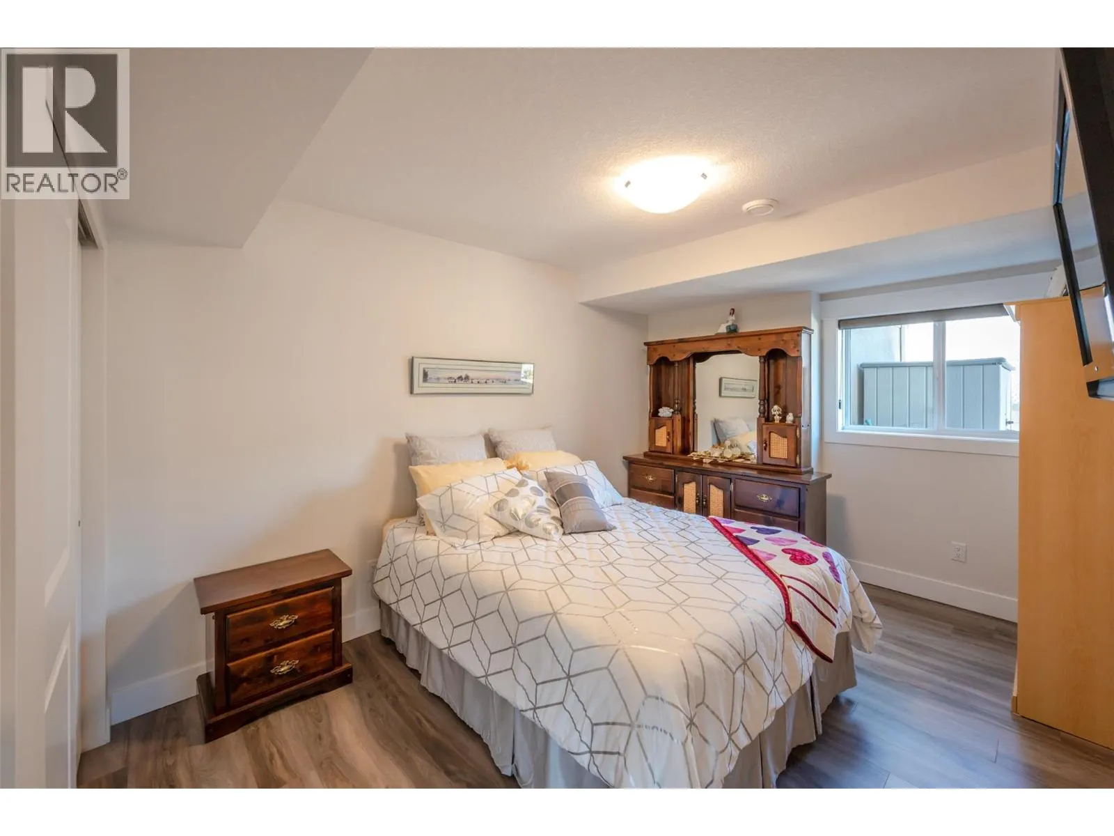 4400 McLean Creek Road Unit# 145