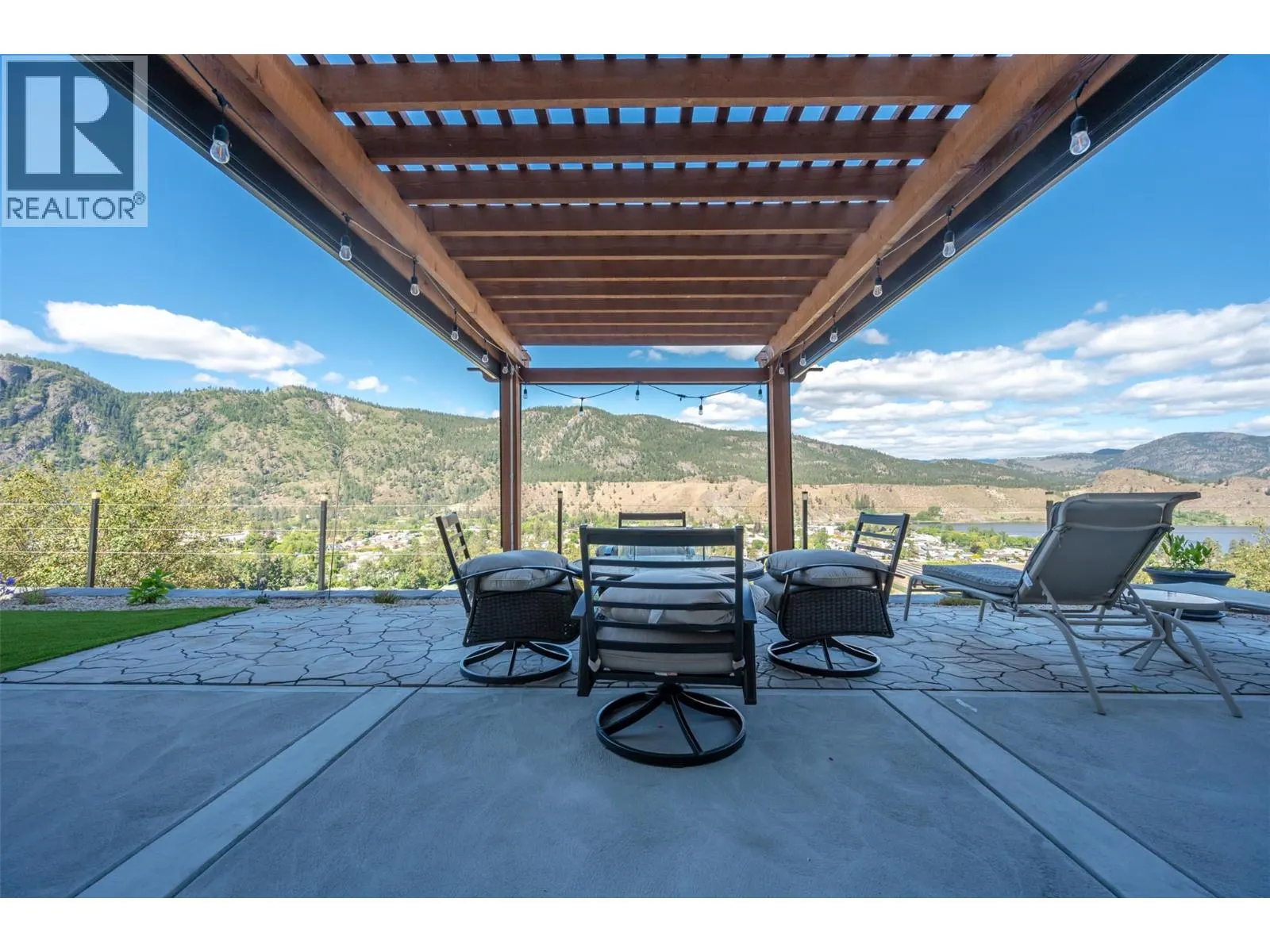 4400 McLean Creek Road Unit# 145