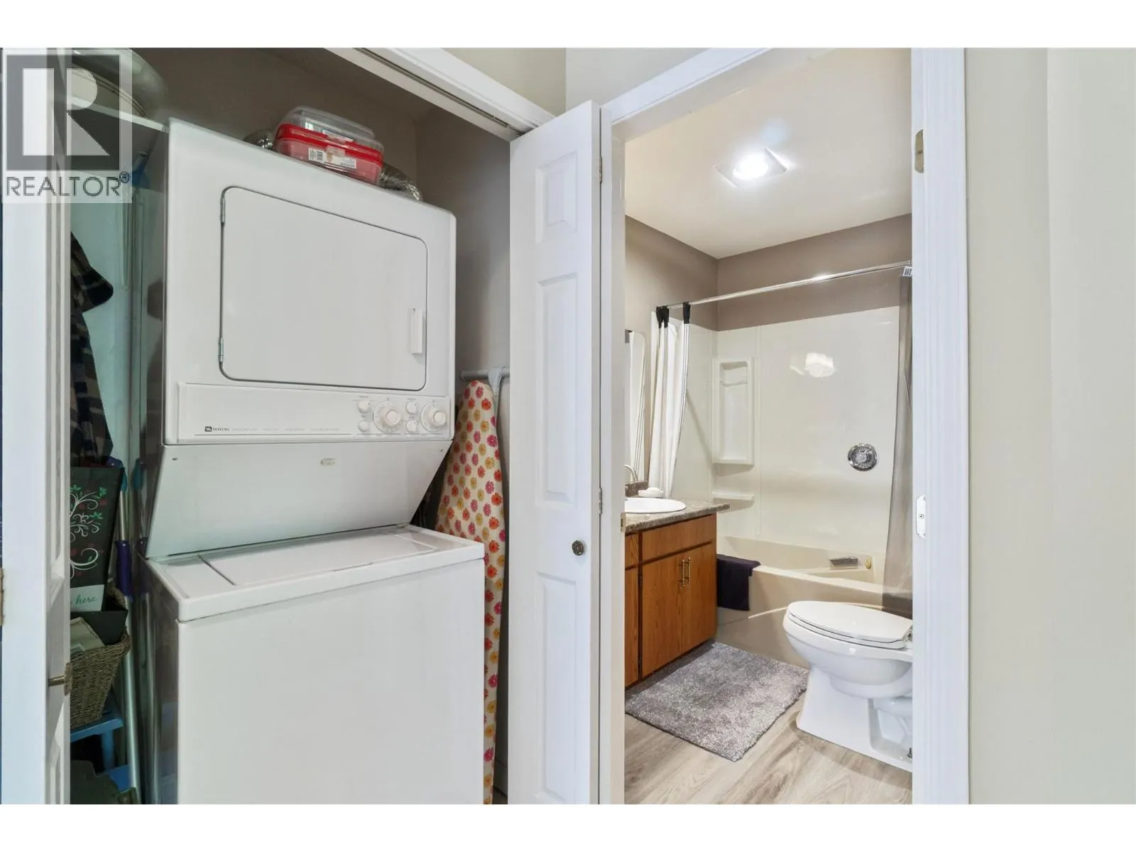 2924 Eagle Bay Road Unit# 1 to 5