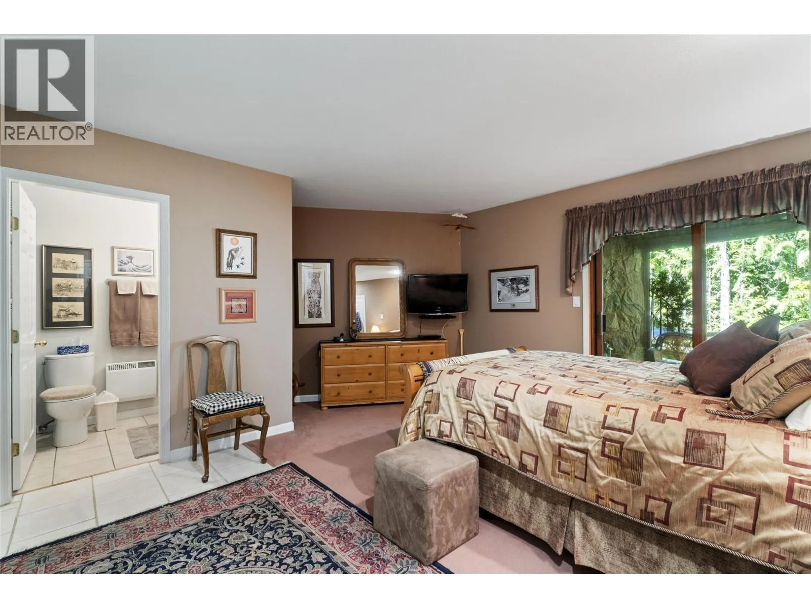 2924 Eagle Bay Road Unit# 1 to 5