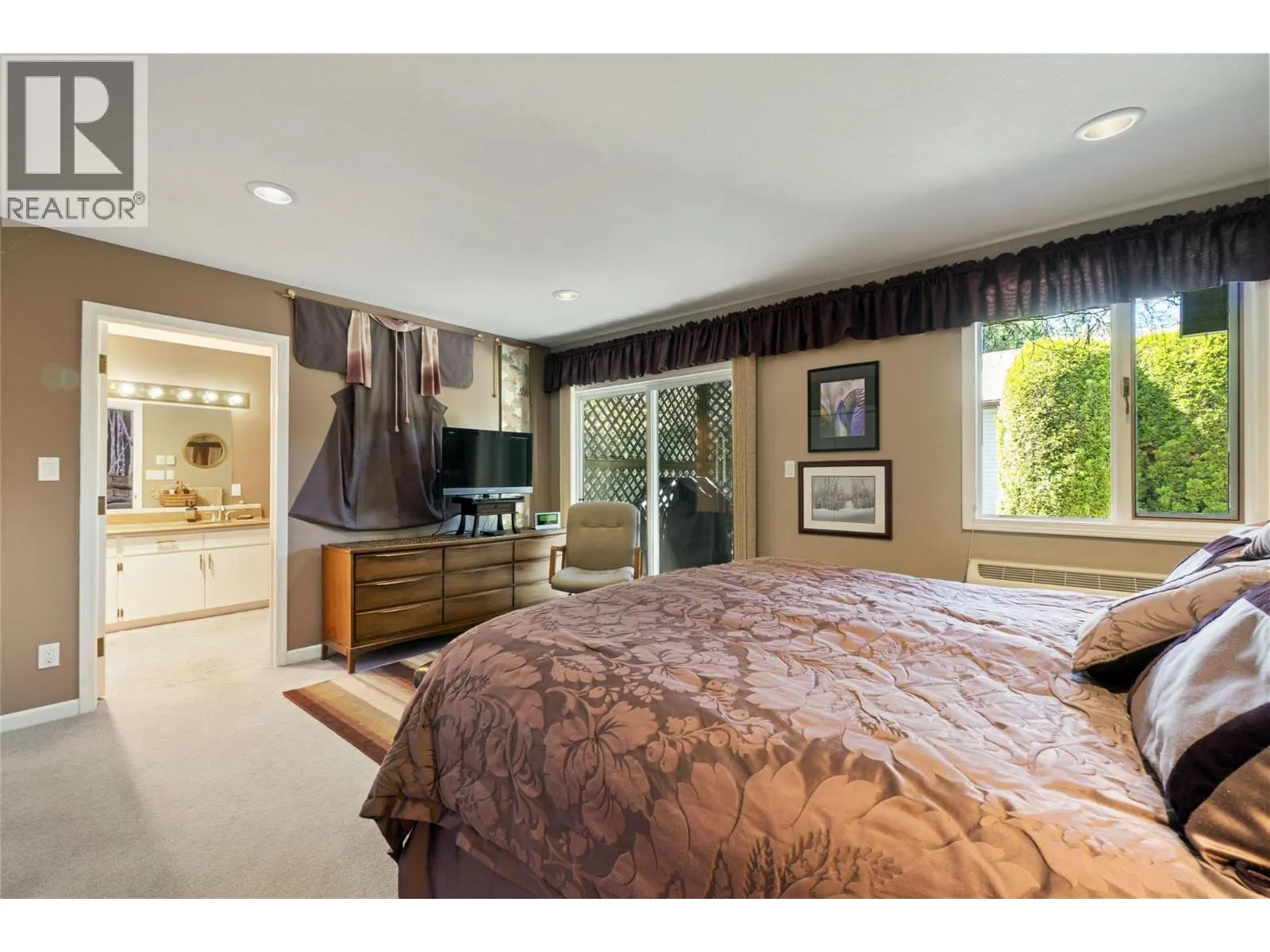 2924 Eagle Bay Road Unit# 1 to 5