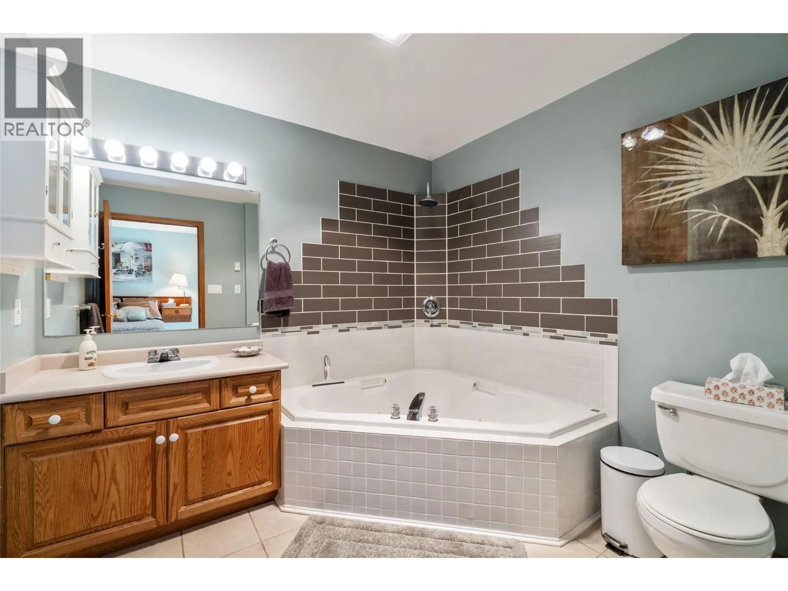 2924 Eagle Bay Road Unit# 1 to 5