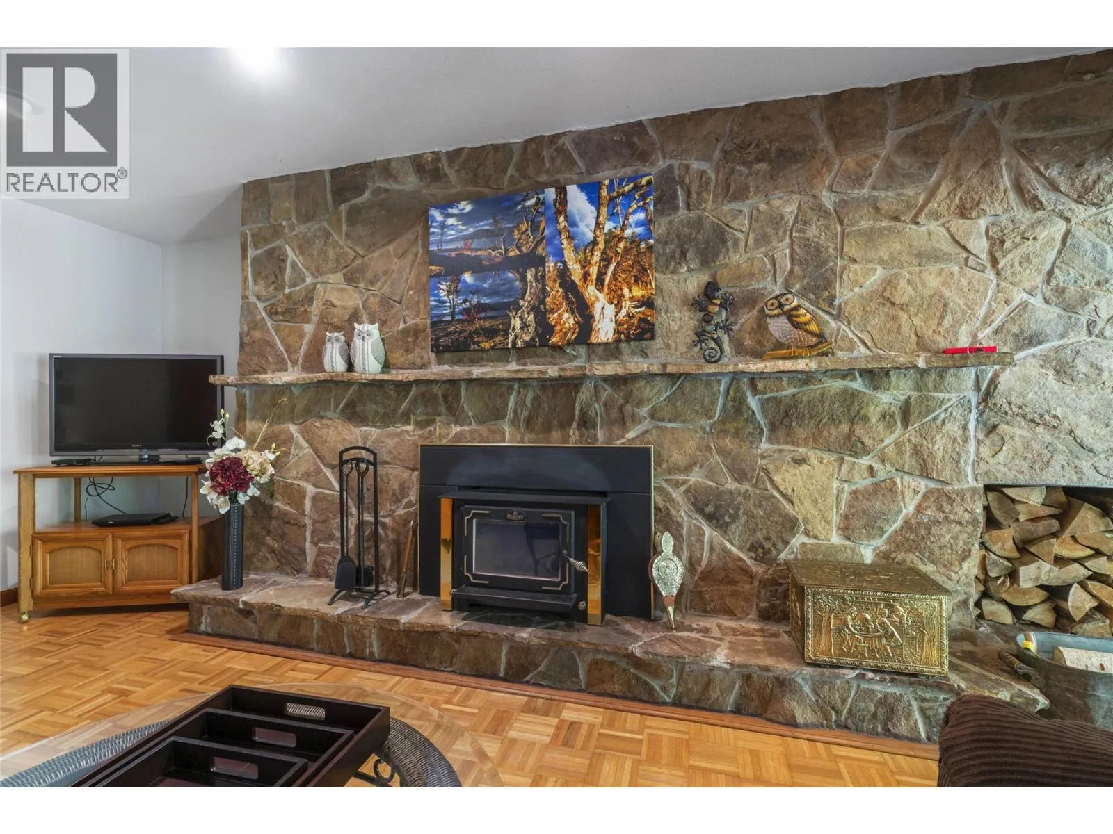 2924 Eagle Bay Road Unit# 1 to 5