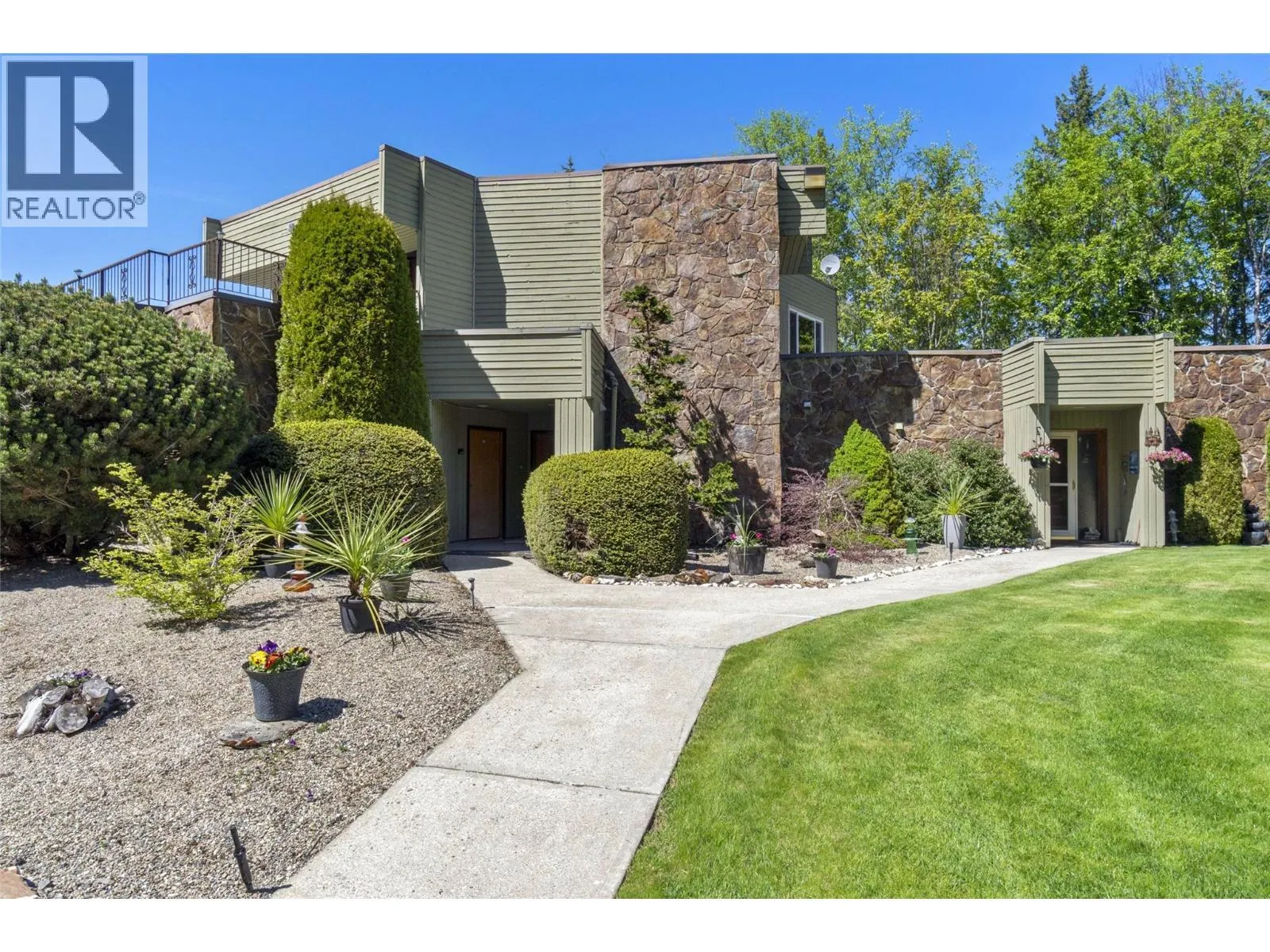 2924 Eagle Bay Road Unit# 1 to 5