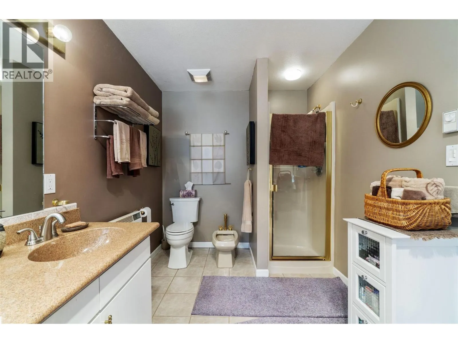 2924 Eagle Bay Road Unit# 1 to 5