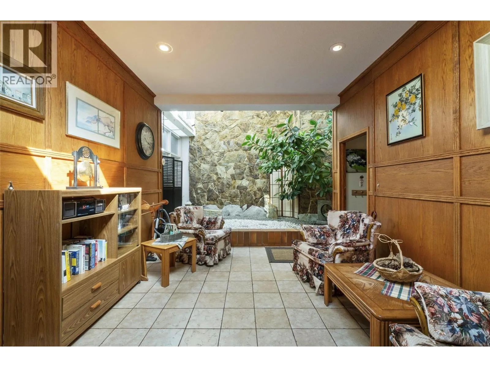 2924 Eagle Bay Road Unit# 1 to 5