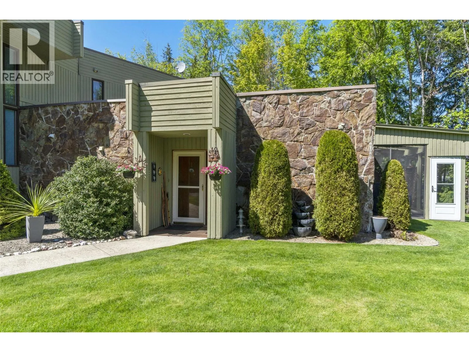 2924 Eagle Bay Road Unit# 1 to 5