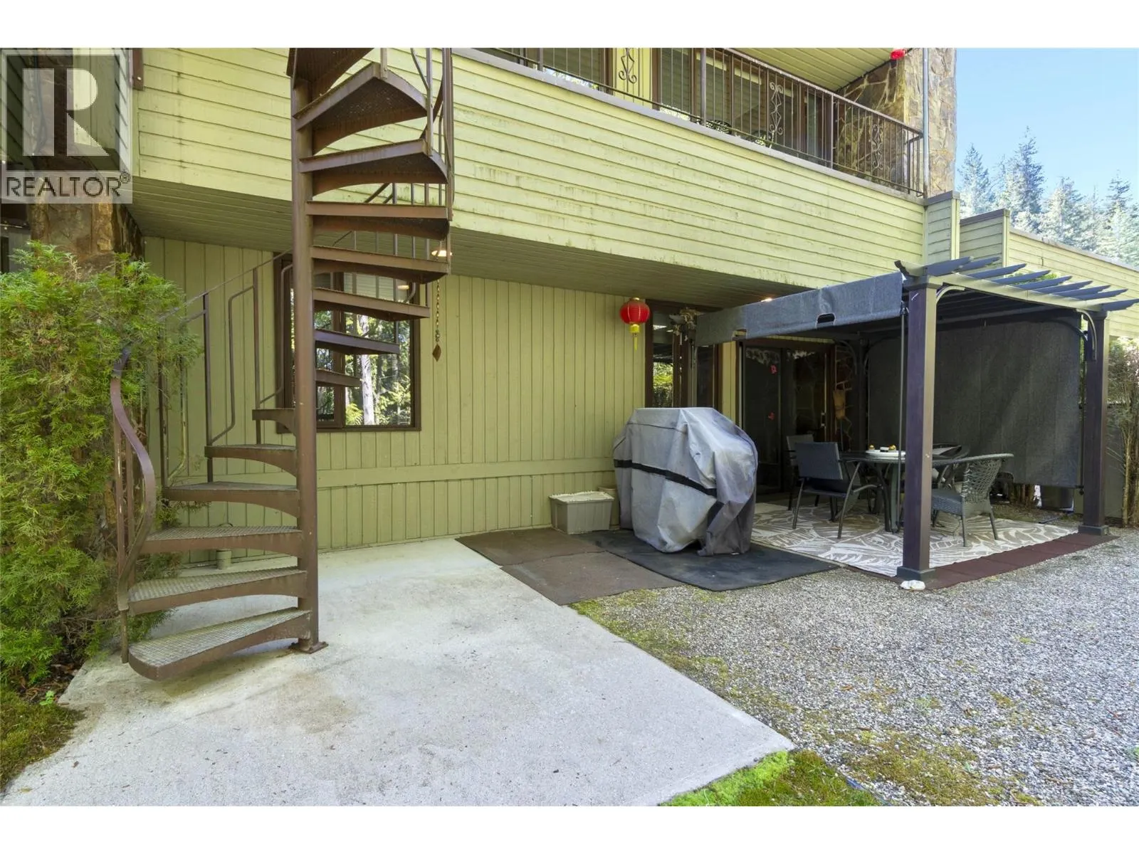2924 Eagle Bay Road Unit# 1 to 5