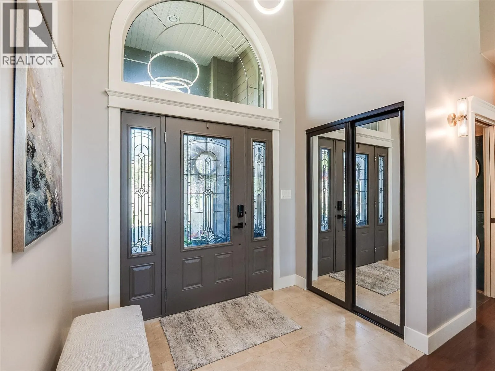 943 Riverview Place