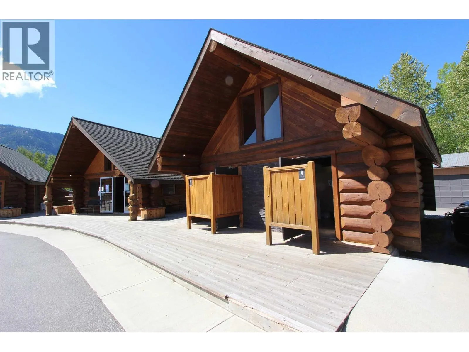 77 Cottonwood Drive