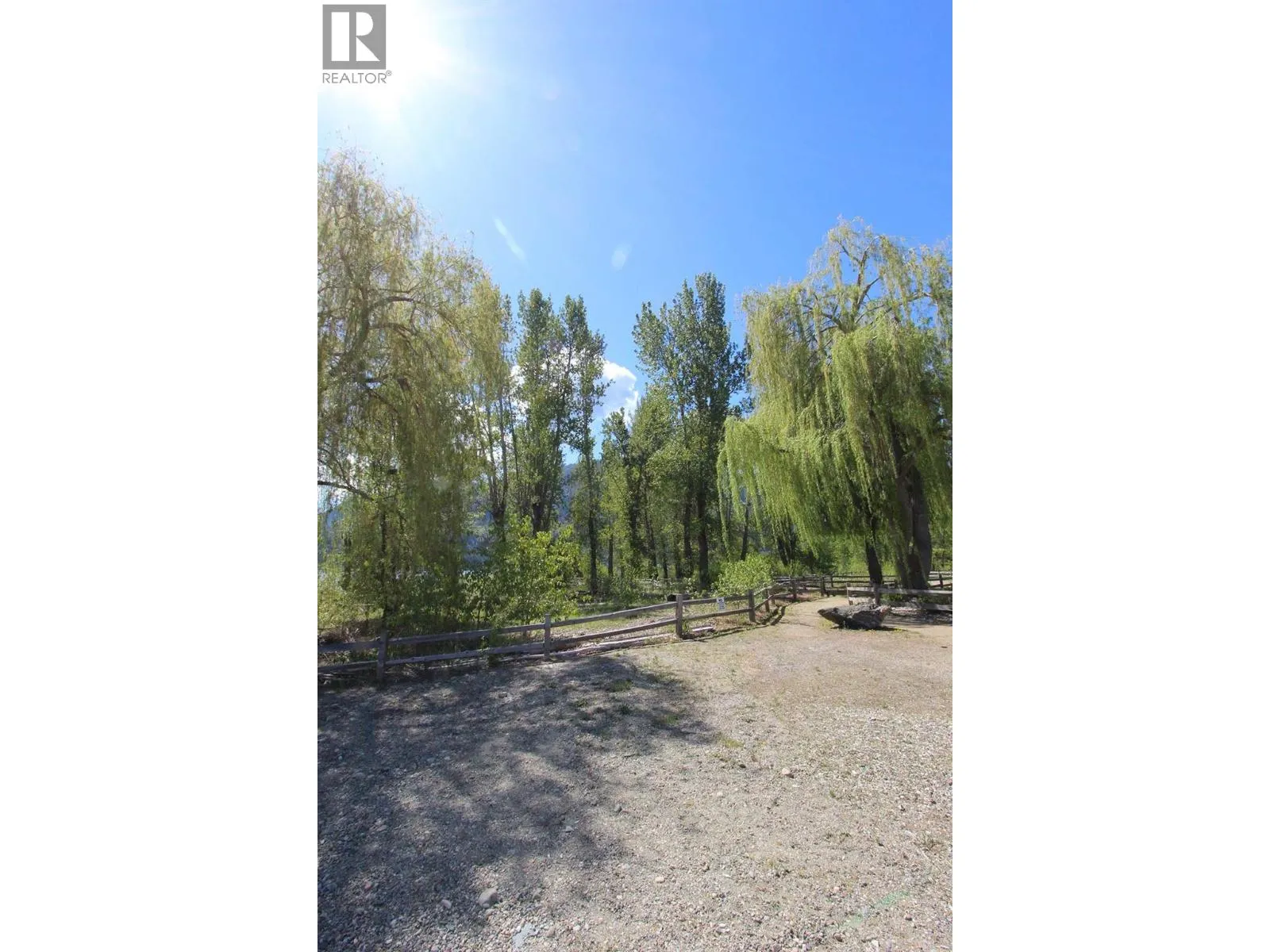 77 Cottonwood Drive