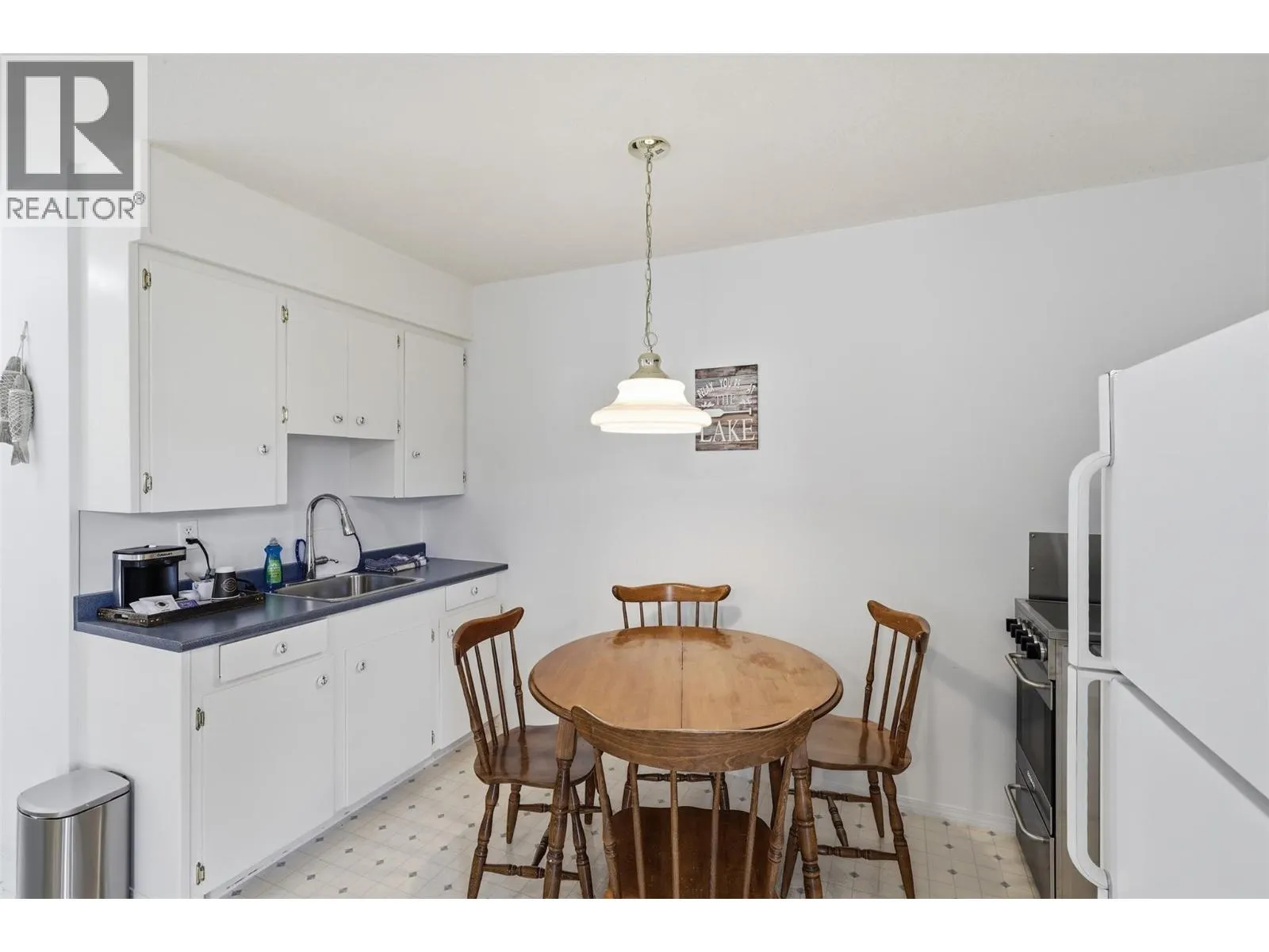 7001 SAVONA ACCESS Road