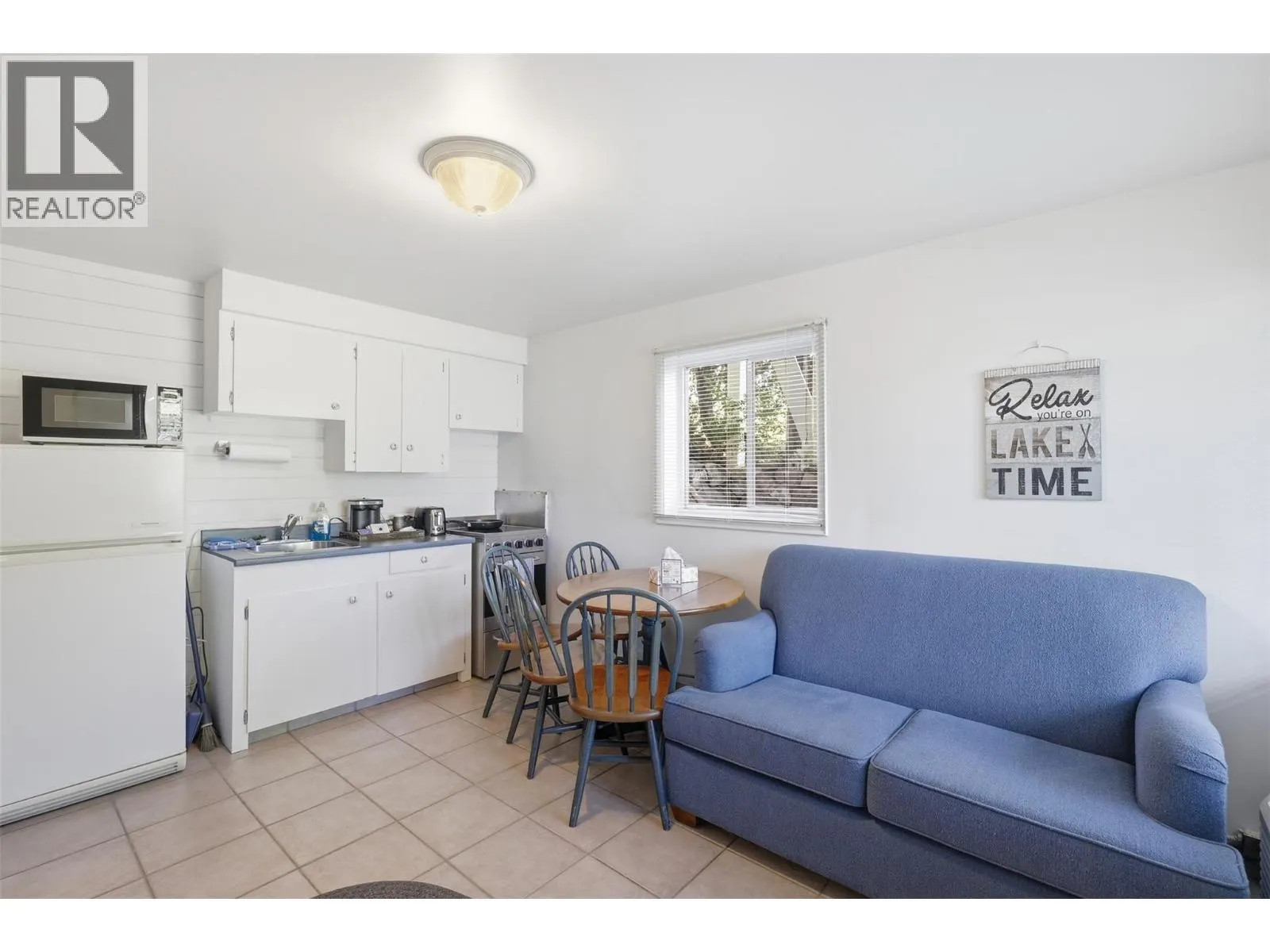 7001 SAVONA ACCESS Road