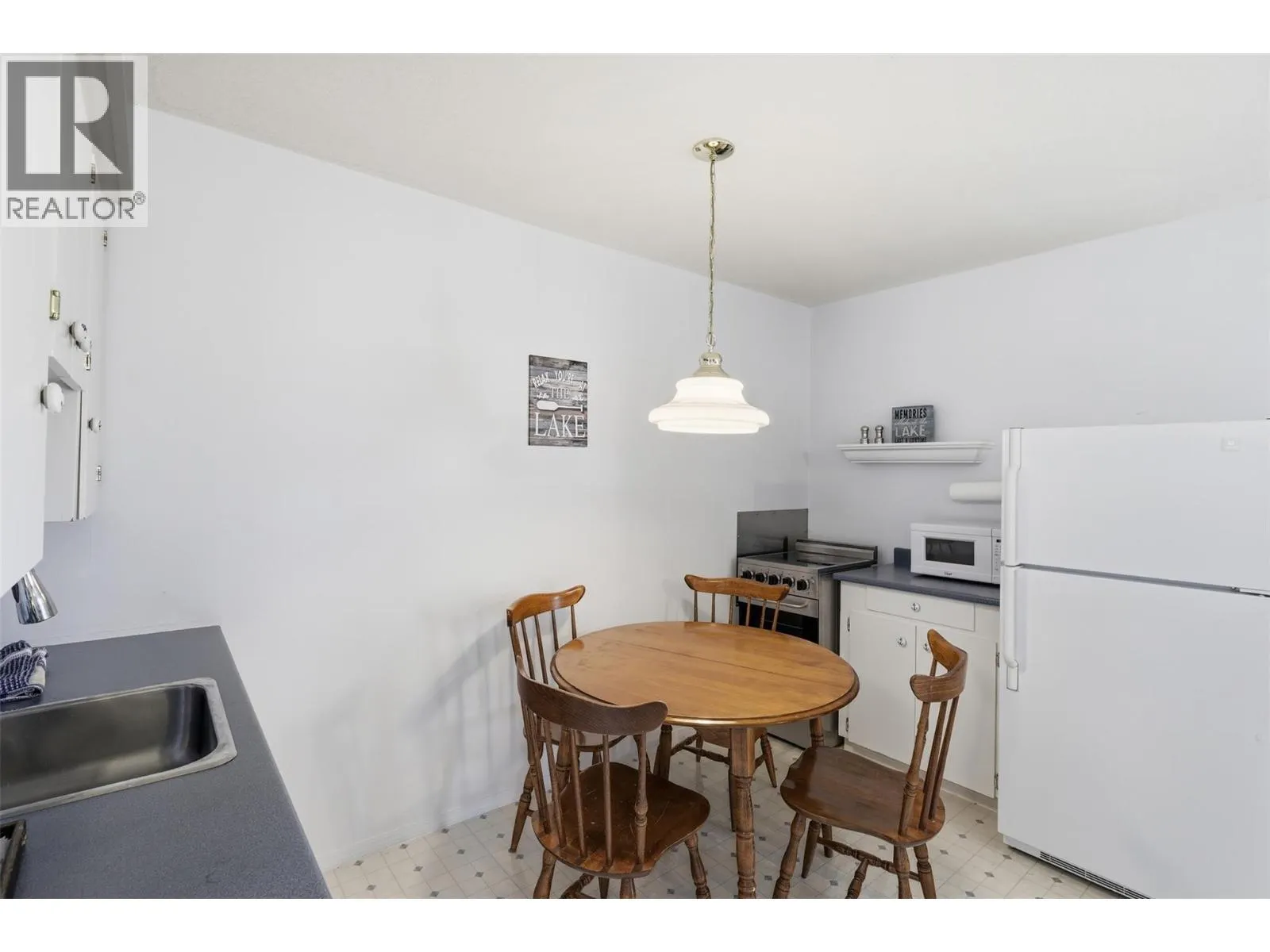 7001 SAVONA ACCESS Road