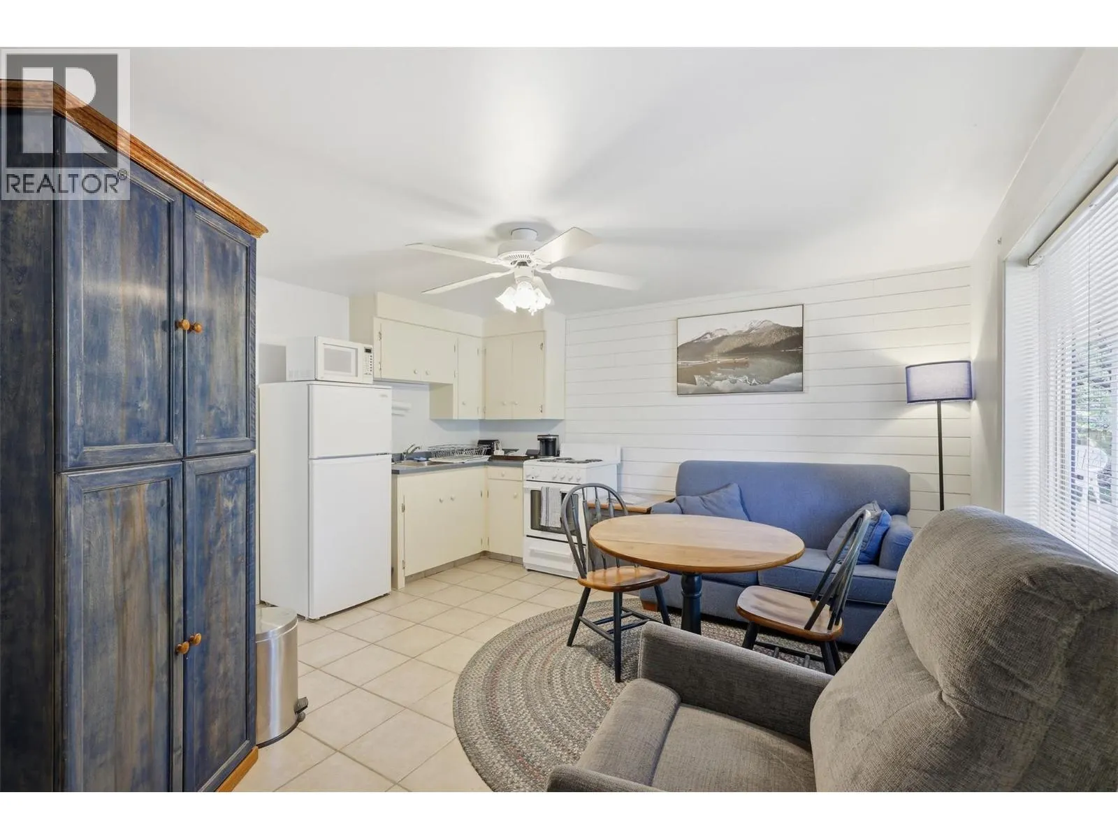 7001 SAVONA ACCESS Road