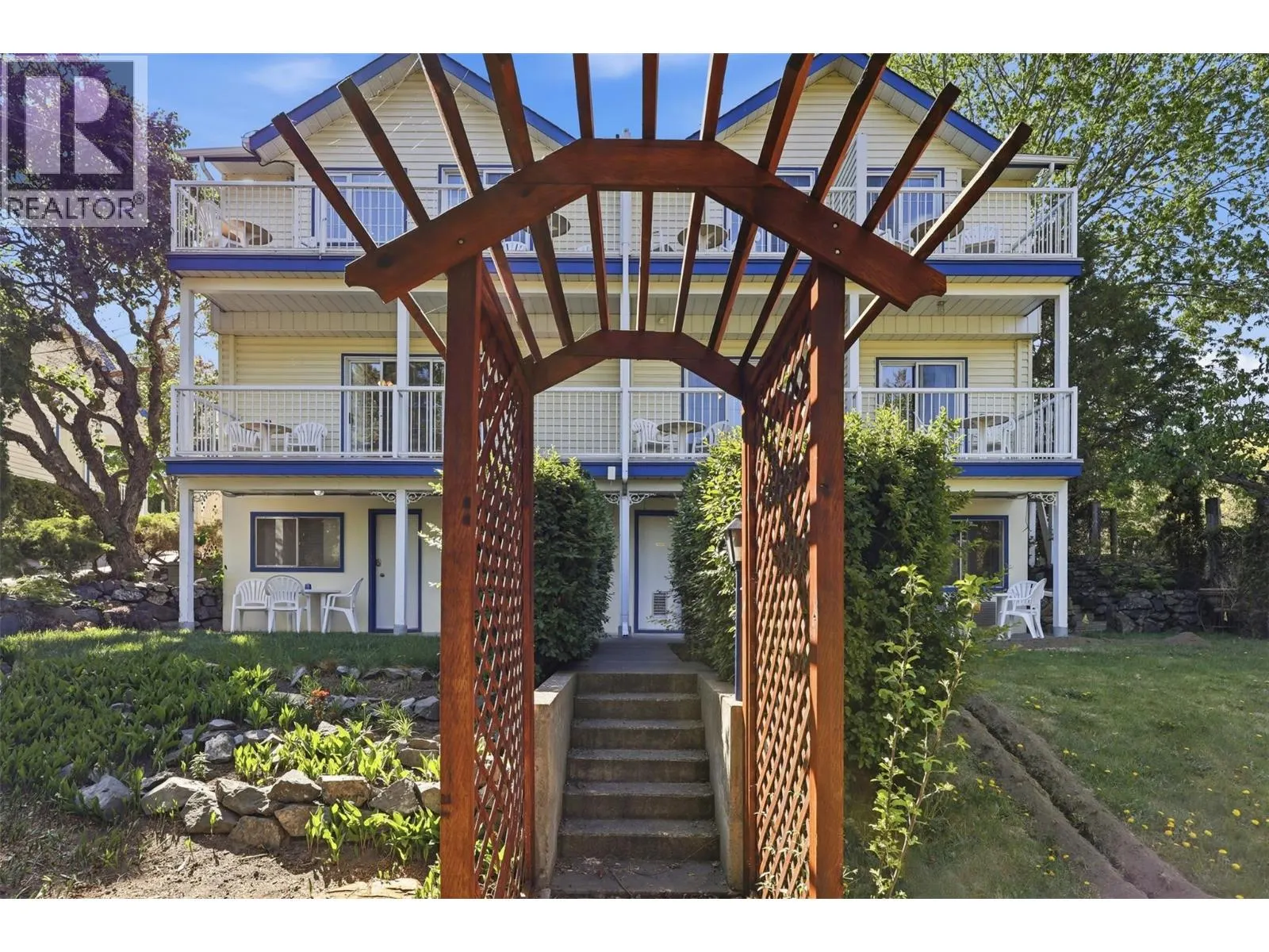 7001 SAVONA ACCESS Road