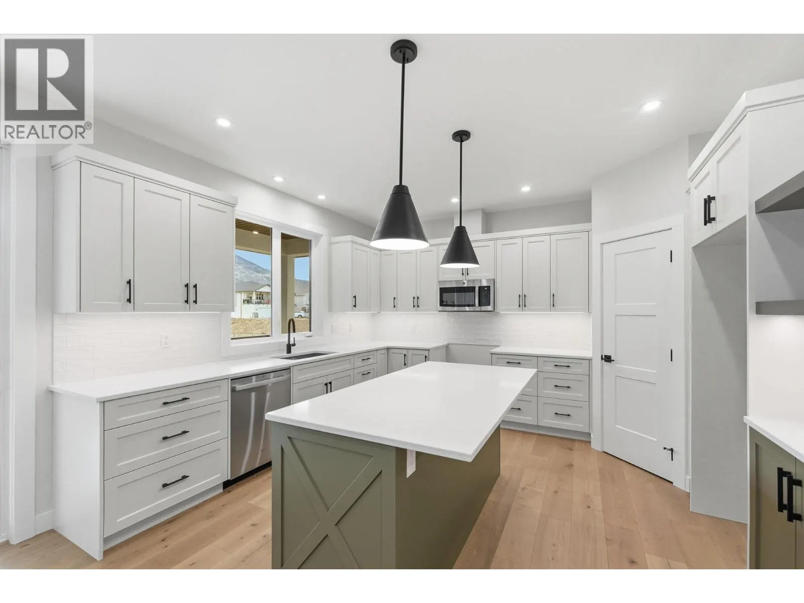 3620 LOBELIA Drive