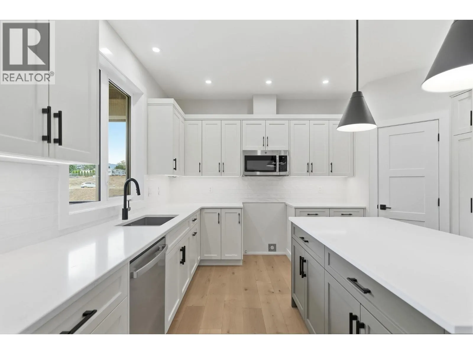3620 LOBELIA Drive